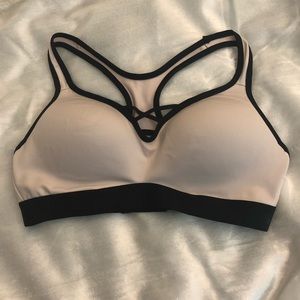 NWT LaSenza Padded Racerback Sports Bra